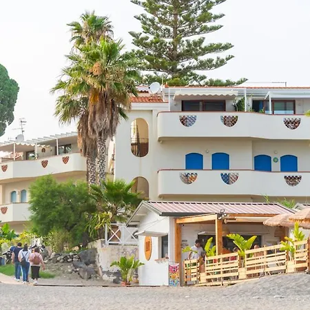 Seaview Giulia Apartmán *