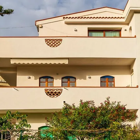 Seaview Giulia * Giardini Naxos