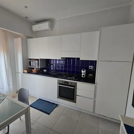 Seaview Giulia Apartment