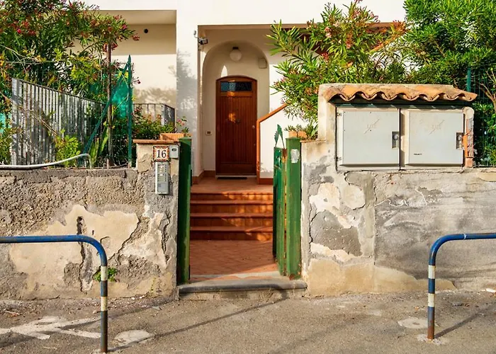 Seaview Giulia Apartment *