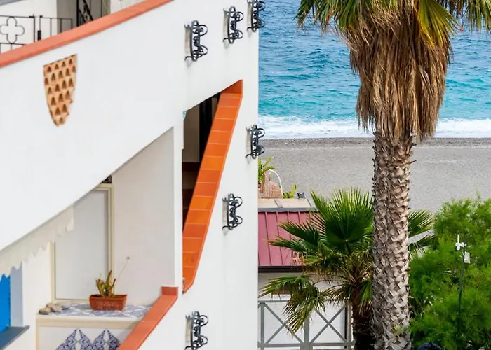 Apartment Seaview Giulia