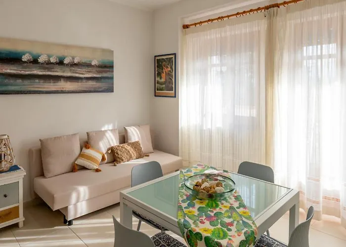 Seaview Giulia Apartment